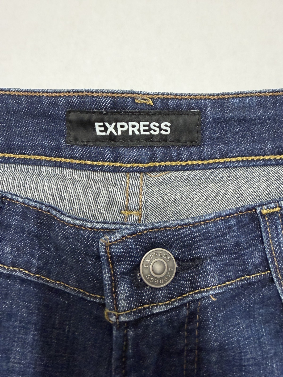 Express Bermuda Jean Shorts Mens 36 Stretch Slim Fit Distressed Holes Rips Denim - Imagen 3