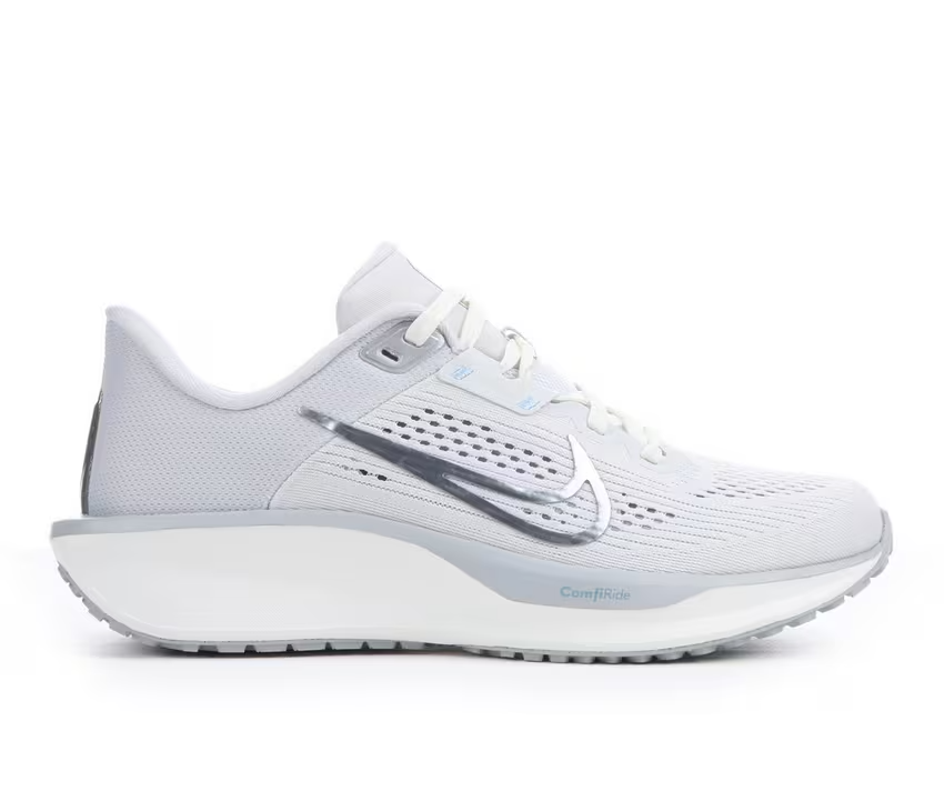 Nike Quest 6 Photon Dust/LT Smoke Grey Womans Size: 9.5