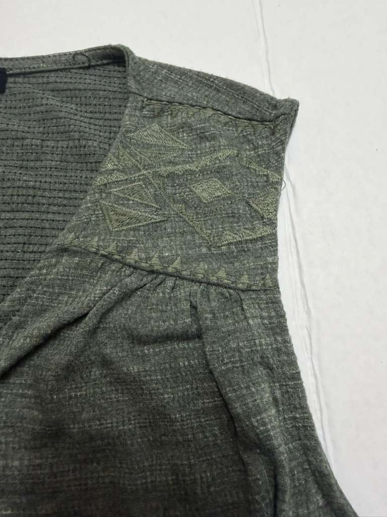 Cable & Gauge Green Faux Wrap V Neck Knit Top Womens Large Sleeveless - Image 4