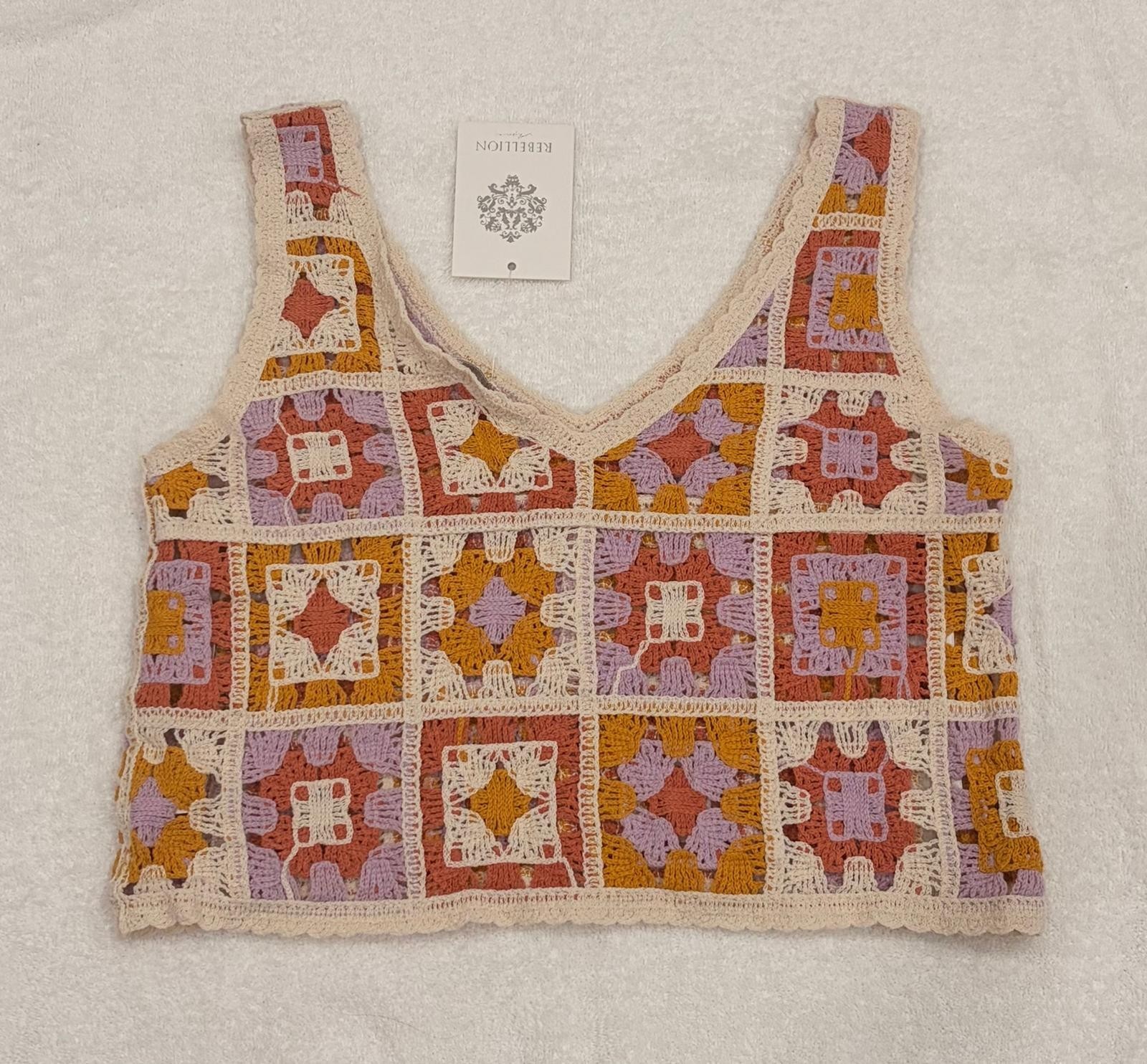 Rebellion Womens Crochet Multicolor Square V-Neck Crop Top Size S NWT