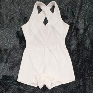 Crystal Sky Womens White Halter Back Cross Strap Sleeveless Romper Size M NWT