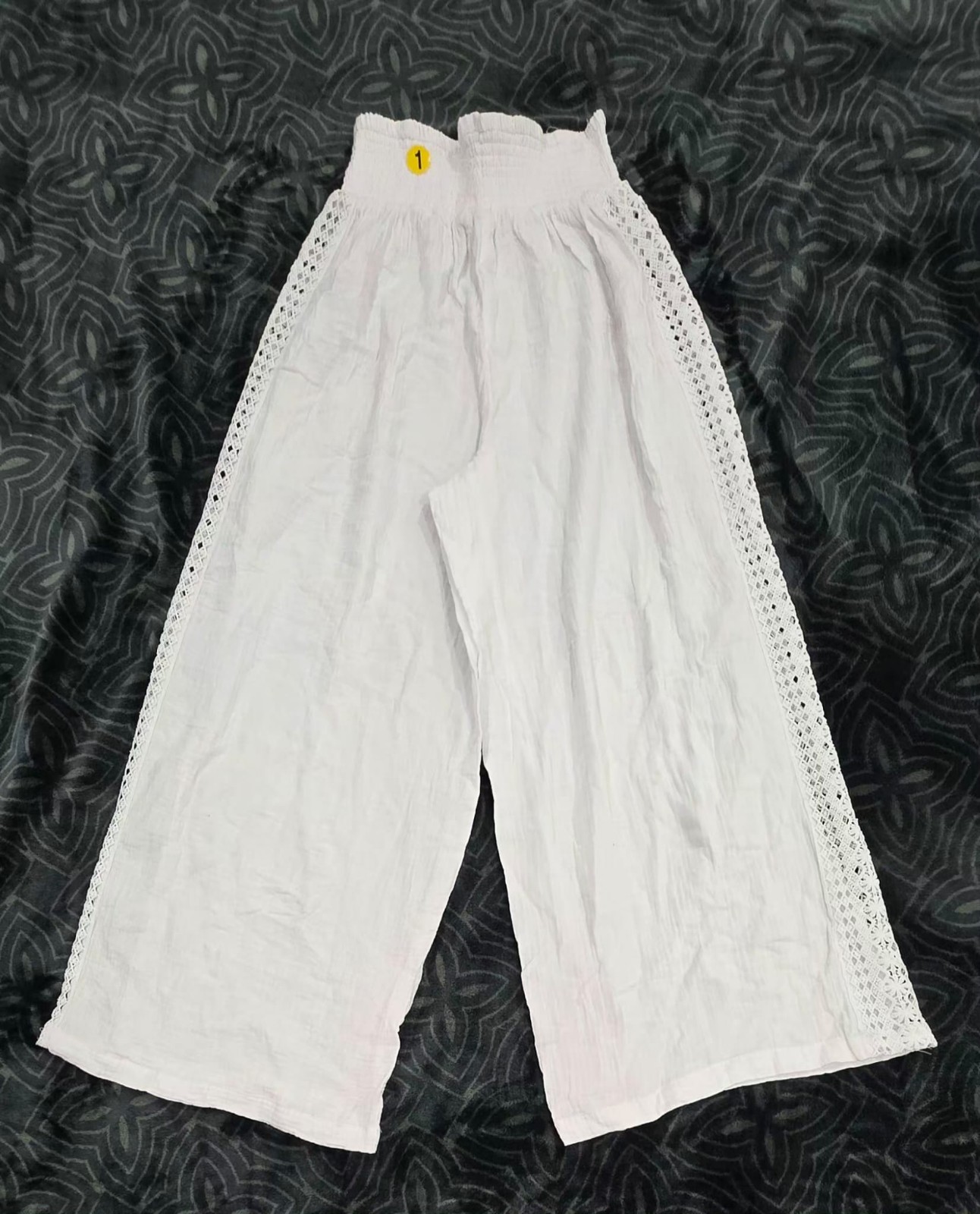 Michelle Lubs Womens White Cotton Wide Leg Lace Trim Pants Size M NWT - Image 2